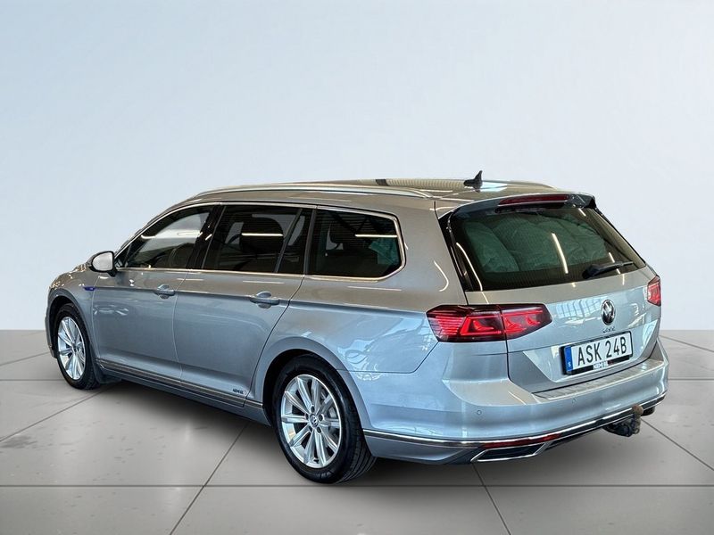 Volkswagen Passat bild 5