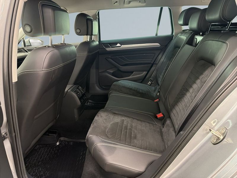 Volkswagen Passat bild 13