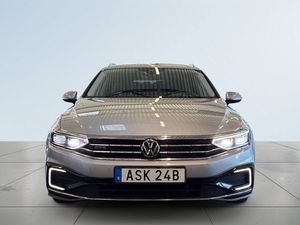 Volkswagen Passat bild 2