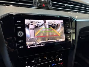 Volkswagen Passat bild 11
