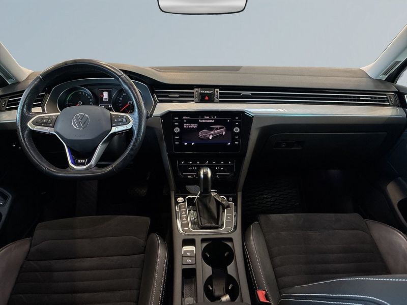 Volkswagen Passat bild 8