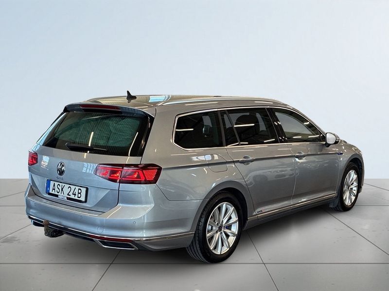 Volkswagen Passat bild 6