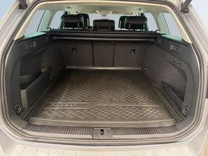 Volkswagen Passat bild 12