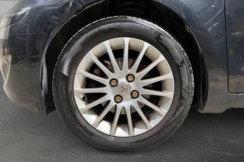 Toyota Yaris bild 16