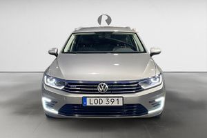 Volkswagen Passat bild 10