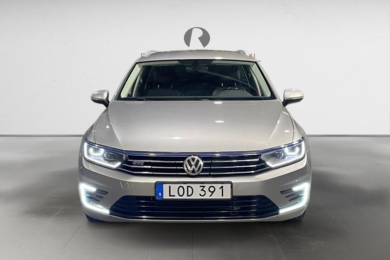Volkswagen Passat bild 10