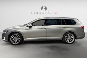 Volkswagen Passat bild 4