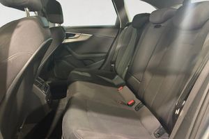 Audi A4 bild 14