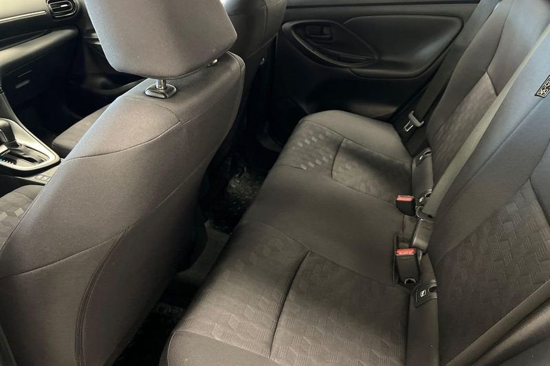 Toyota Yaris bild 13