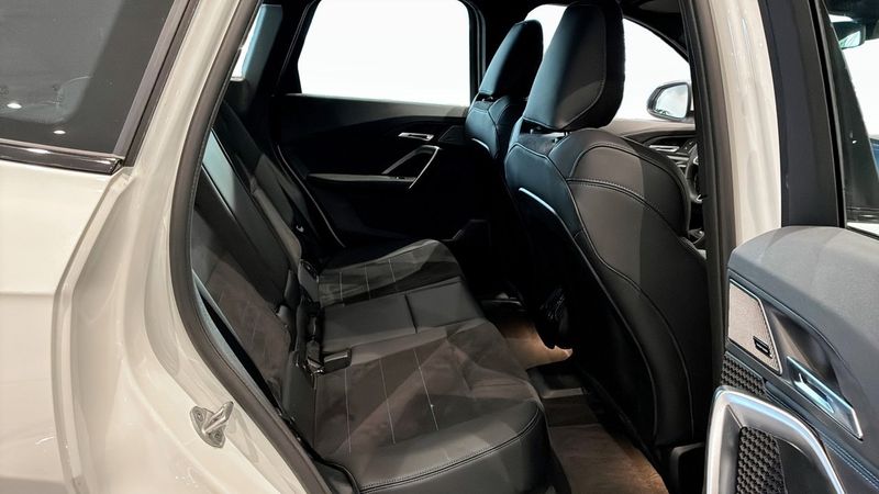 BMW iX1 bild 5