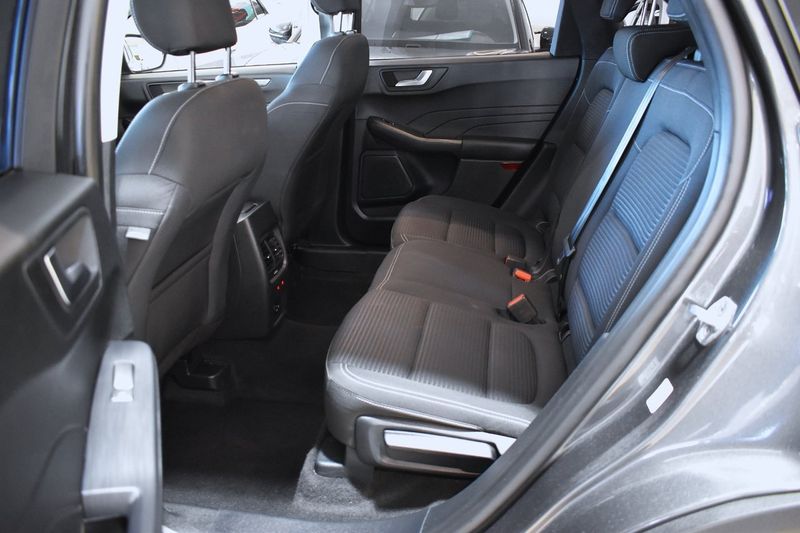 Ford Kuga bild 7