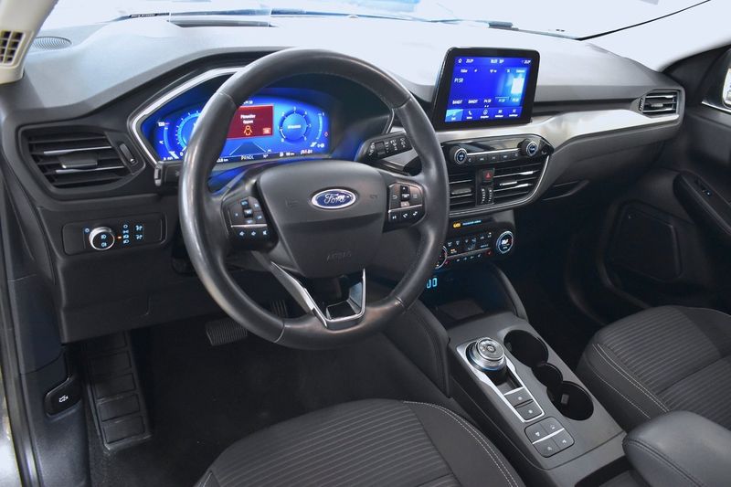 Ford Kuga bild 5