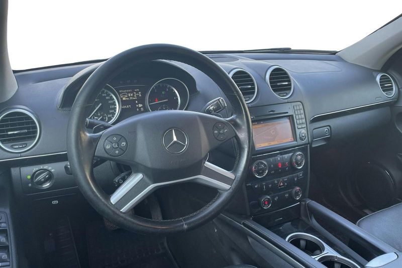 Mercedes GL350 bild 16