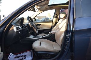 BMW 320 bild 8