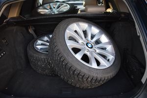 BMW 320 bild 24