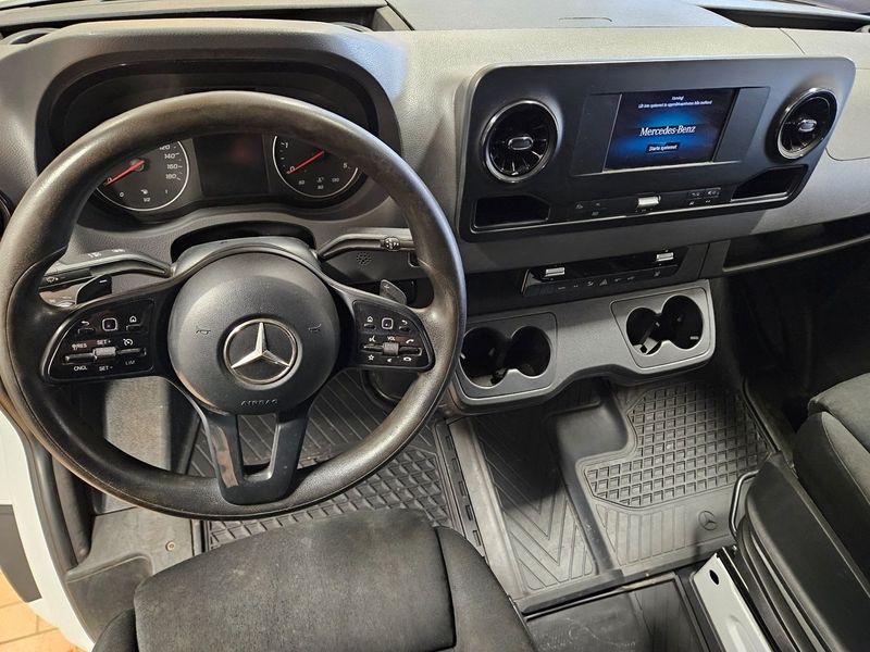 Mercedes Sprinter bild 7