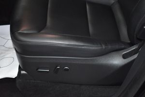 Tesla Model Y bild 18