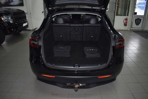 Tesla Model Y bild 20