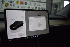 Tesla Model Y bild 14