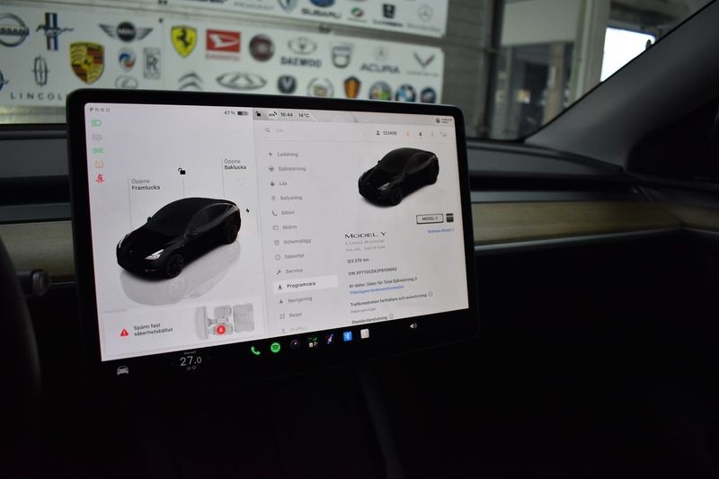 Tesla Model Y bild 13