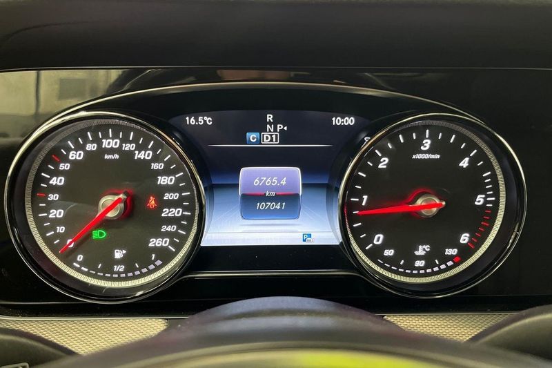 Mercedes E220 bild 15