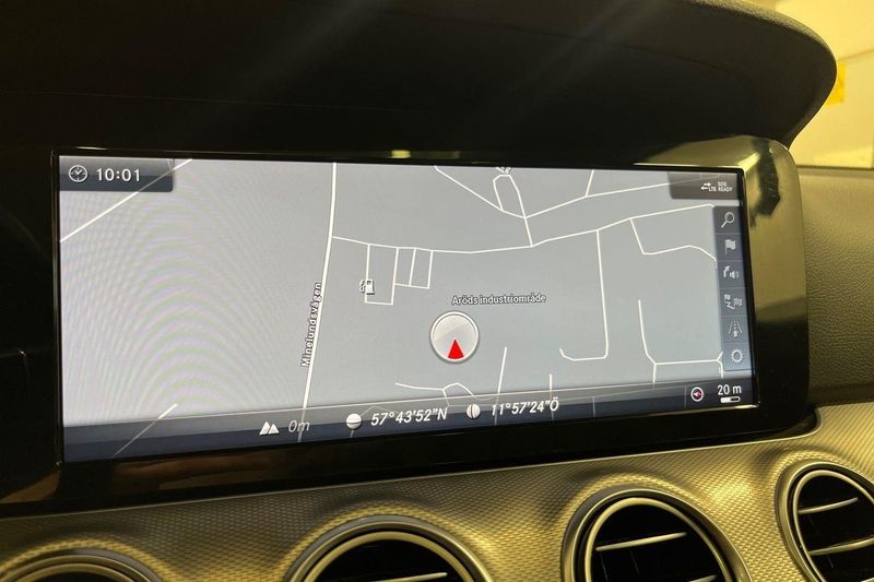 Mercedes E220 bild 18