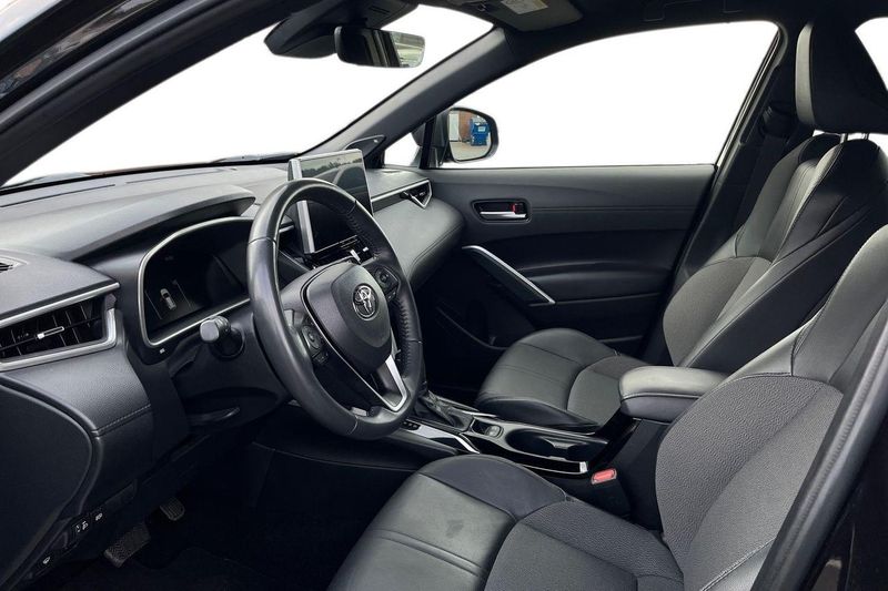 Toyota Corolla Cross bild 12