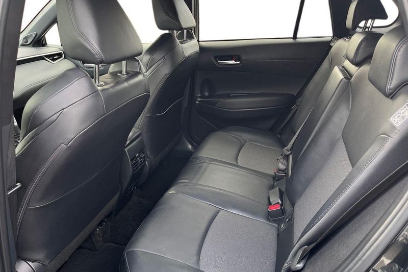 Toyota Corolla Cross bild 27