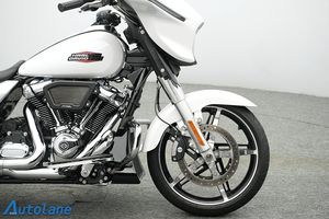 Harley-Davidson Street Glide bild 12