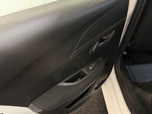 Peugeot 208 bild 19