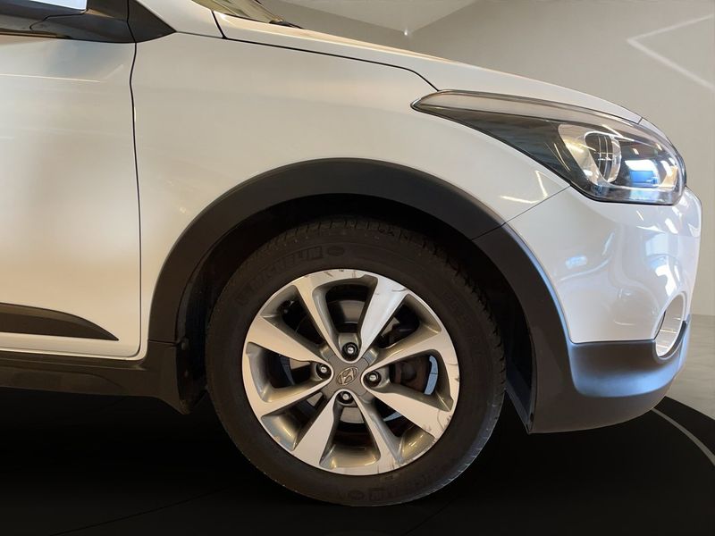 Hyundai i20 bild 15