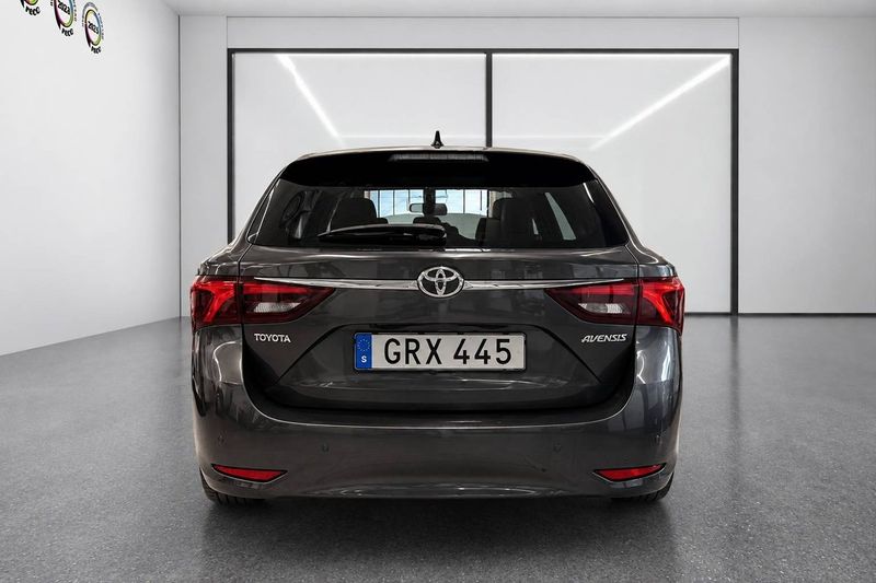 Toyota Avensis bild 6