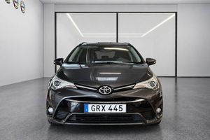 Toyota Avensis bild 5