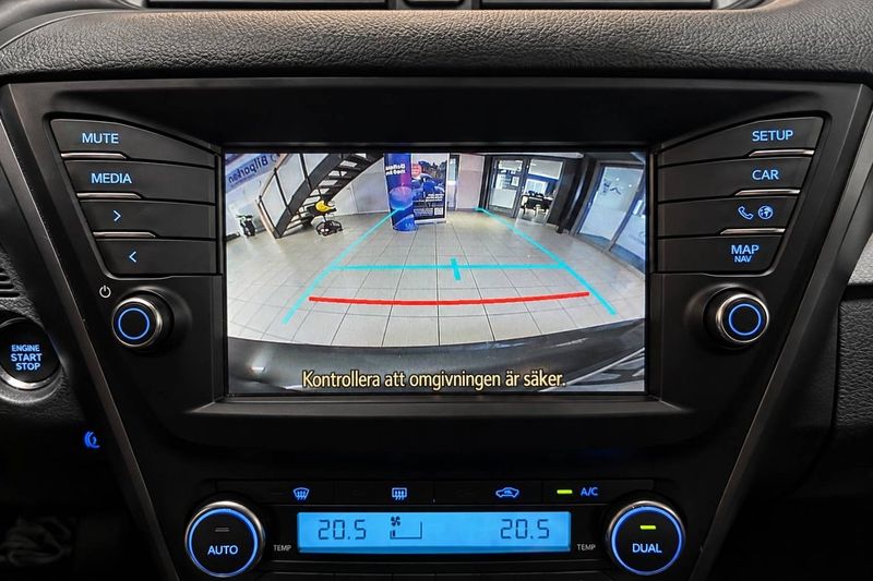 Toyota Avensis bild 14