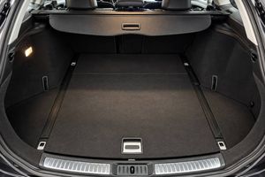 Toyota Avensis bild 7