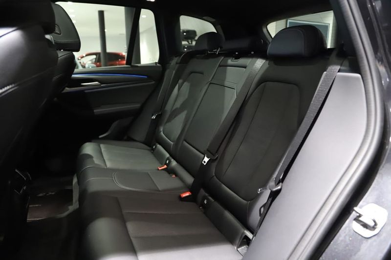 BMW iX3 bild 15
