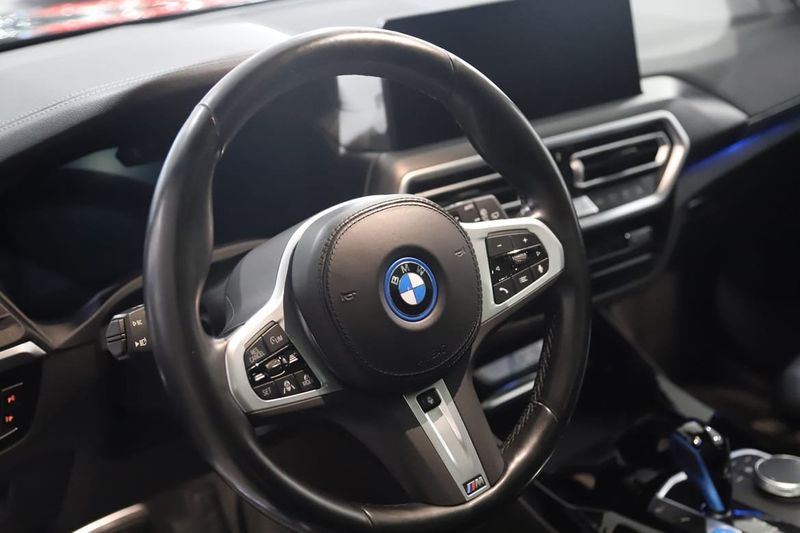 BMW iX3 bild 14