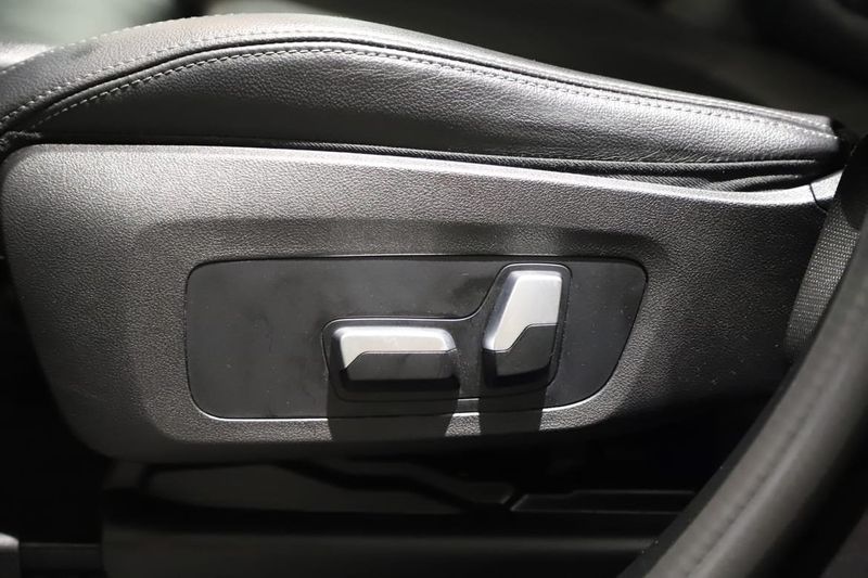 BMW iX3 bild 6