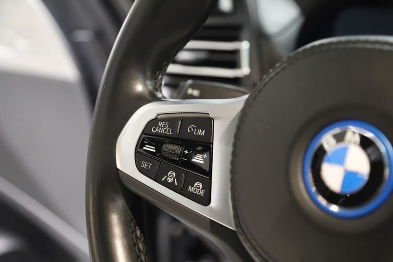 BMW iX3 bild 8