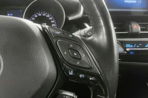 Toyota C-HR bild 15