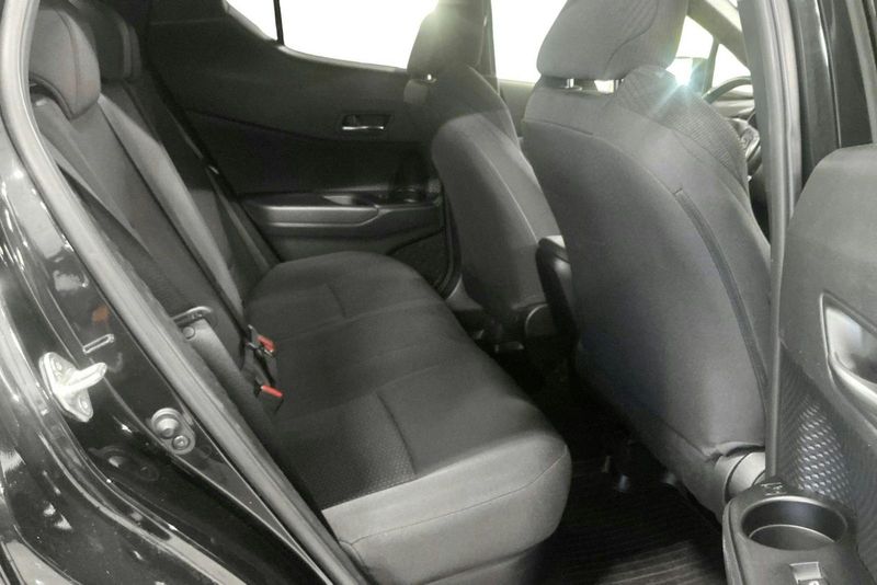 Toyota C-HR bild 8