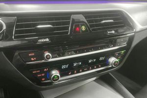 BMW 520 bild 15