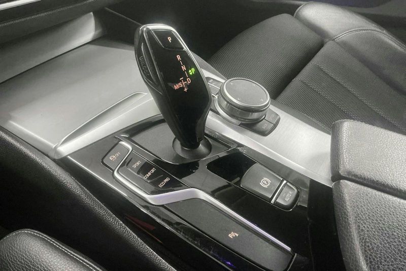 BMW 520 bild 16
