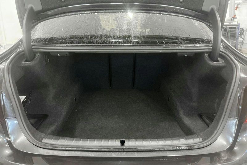 BMW 520 bild 9