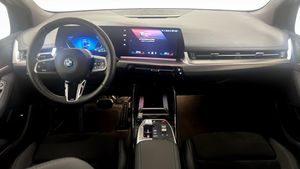 BMW 225 bild 4