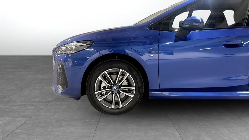 BMW 225 bild 9