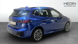BMW 225 bild 2