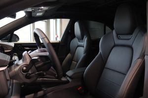 Porsche Macan bild 13