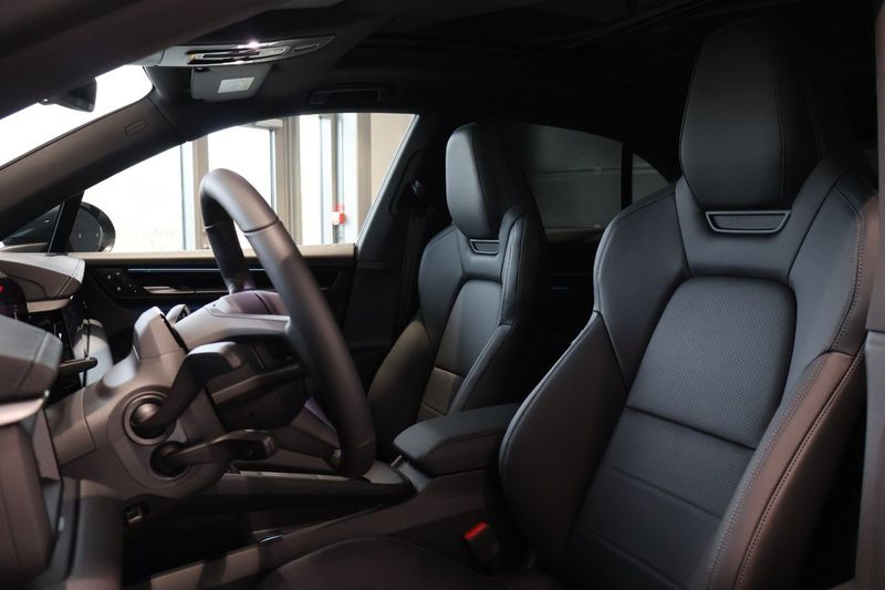 Porsche Macan bild 13