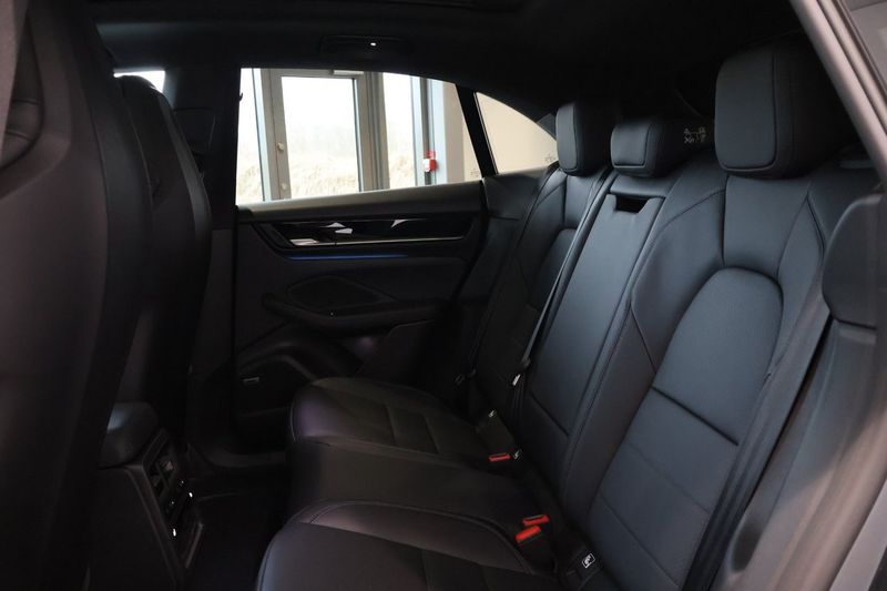 Porsche Macan bild 15